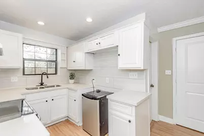 3002 Kirk Street, Houston, TX 77026 - Photo 13