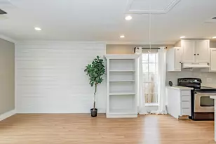 3002 Kirk St, Houston, TX 77026 - Photo 9