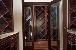 10 Moatwood Ct, The Woodlands, TX 77382 - Photo 9