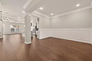 4413 Schuler St, Houston, TX 77007 - Photo 9