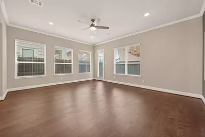 4413 Schuler Street #B, Houston, TX 77007 - Photo 13