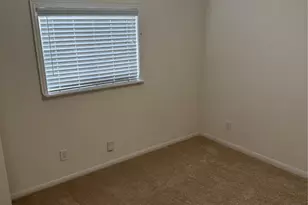 139 Phanturn Ln, Bellaire, TX 77401 - Photo 7