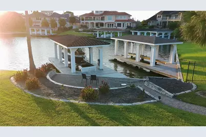 1303 Lakeway Drive, Seabrook, TX 77586 - Photo 47