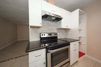 5227 Ridge Turn Drive, Houston, TX 77053 - Photo 7