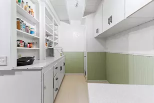 106 W Watt St, El Campo, TX 77437 - Photo 17