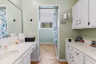 106 W Watt St, El Campo, TX 77437 - Photo 27