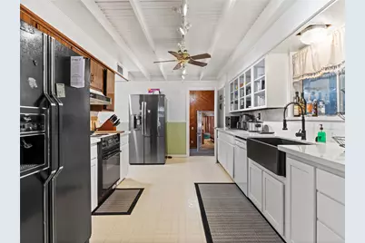 106 W Watt Street, El Campo, TX 77437 - Photo 21