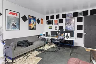 106 W Watt St, El Campo, TX 77437 - Photo 29