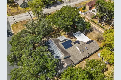 106 W Watt Street, El Campo, TX 77437 - Photo 3