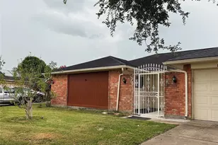 12931 Becklin Ln, Houston, TX 77099 - Photo 1