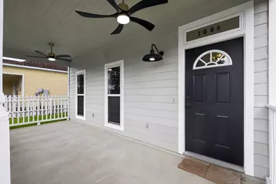 1086 S Hood Street, Alvin, TX 77511 - Photo 9