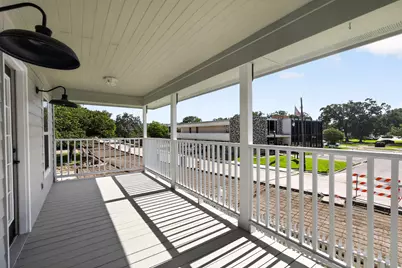 1086 S Hood Street, Alvin, TX 77511 - Photo 23