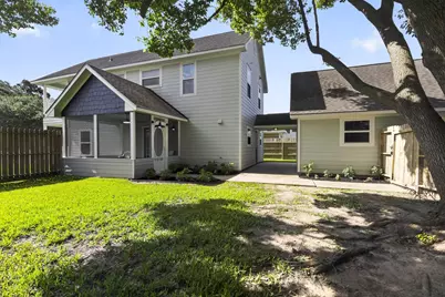1086 S Hood Street, Alvin, TX 77511 - Photo 3