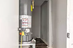 7203 Gore Dr, Houston, TX 77016 - Photo 17