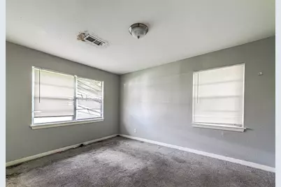 7203 Gore Drive, Houston, TX 77016 - Photo 15