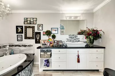 8302 Seawall Boulevard #5, Galveston, TX 77554 - Photo 13