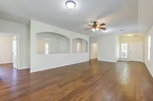 14938 Hidalgo Valley Ln, Houston, TX 77090 - Photo 13