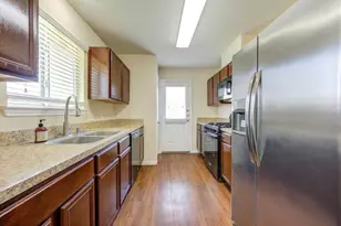 14938 Hidalgo Valley Ln, Houston, TX 77090 - Photo 31