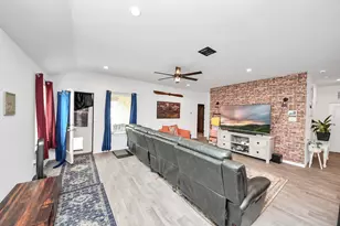 403 Blanco Ln, Dayton, TX 77535 - Photo 19