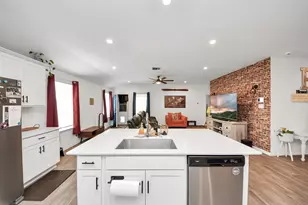 403 Blanco Ln, Dayton, TX 77535 - Photo 13