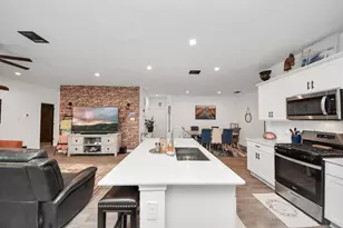 403 Blanco Ln, Dayton, TX 77535 - Photo 11