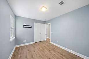 319 Arvana St, Houston, TX 77034 - Photo 11