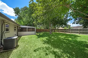 319 Arvana St, Houston, TX 77034 - Photo 25