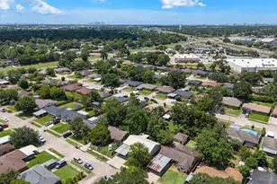 319 Arvana St, Houston, TX 77034 - Photo 31