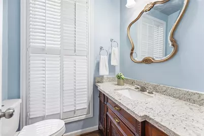 8115 Meadow Crest Street, Houston, TX 77071 - Photo 15