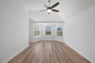 32131 Morning Luster CT, Fulshear, TX 77441 - Photo 11