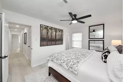 9610 Westview Drive, Houston, TX 77055 - Photo 27