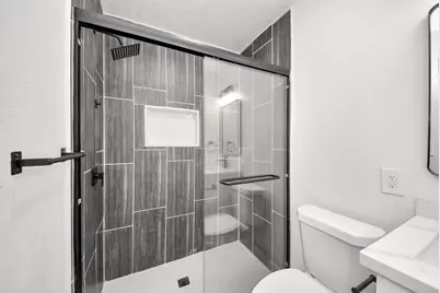 9610 Westview Drive, Houston, TX 77055 - Photo 13