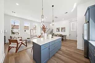 835 Elkhart St, Houston, TX 77091 - Photo 9