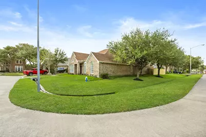 30 Crestview Trail, Houston, TX 77082 - Photo 3