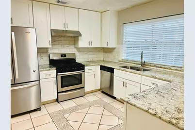 3334 Oak Branch Lane, Sugar Land, TX 77479 - Photo 13