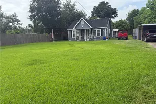 5009 E O S T Dr, Houston, TX 77013 - Photo 3