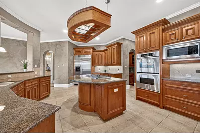25626 Windy Isle Court, Spring, TX 77389 - Photo 11