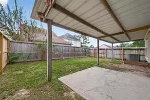 11827 E Galwan Cir, Houston, TX 77070 - Photo 43