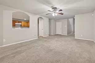 11827 E Galwan Cir, Houston, TX 77070 - Photo 41