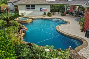 8711 Dallam Ct, Houston, TX 77064 - Photo 37