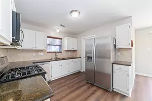 14431 Parkesgate Dr, Houston, TX 77083 - Photo 9