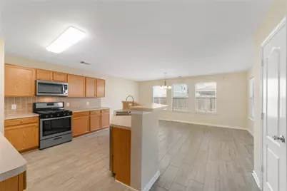 311 Remington Creek Drive, Houston, TX 77073 - Photo 11