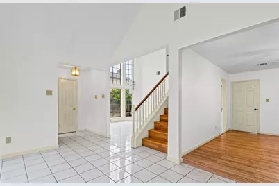 1922 Hickory Lawn Drive, Houston, TX 77077 - Photo 3