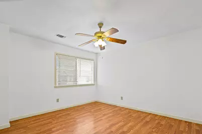 1922 Hickory Lawn Drive, Houston, TX 77077 - Photo 17