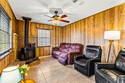 620 Sequoia Drive, Livingston, TX 77351 - Photo 5