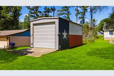 620 Sequoia Drive, Livingston, TX 77351 - Photo 17