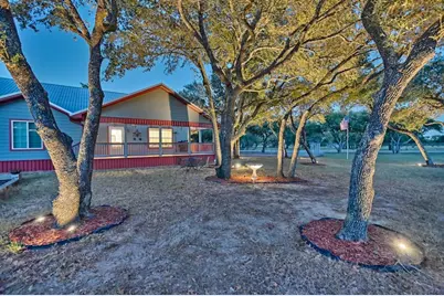1066 County Road 233, Giddings, TX 78942 - Photo 23