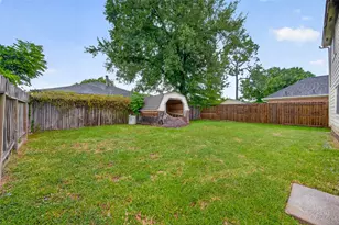 2446 Kenbridge Dr, Houston, TX 77067 - Photo 37