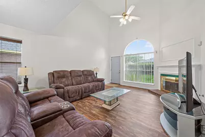 2446 Kenbridge Drive, Houston, TX 77067 - Photo 9