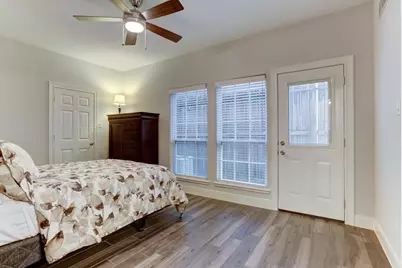 248 Westcott Street, Houston, TX 77007 - Photo 9